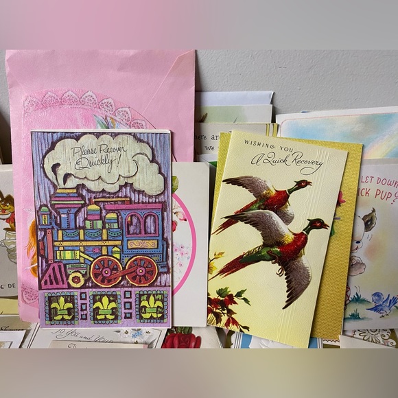 Large collection of vintage greeting cards - Picture 7 of 10